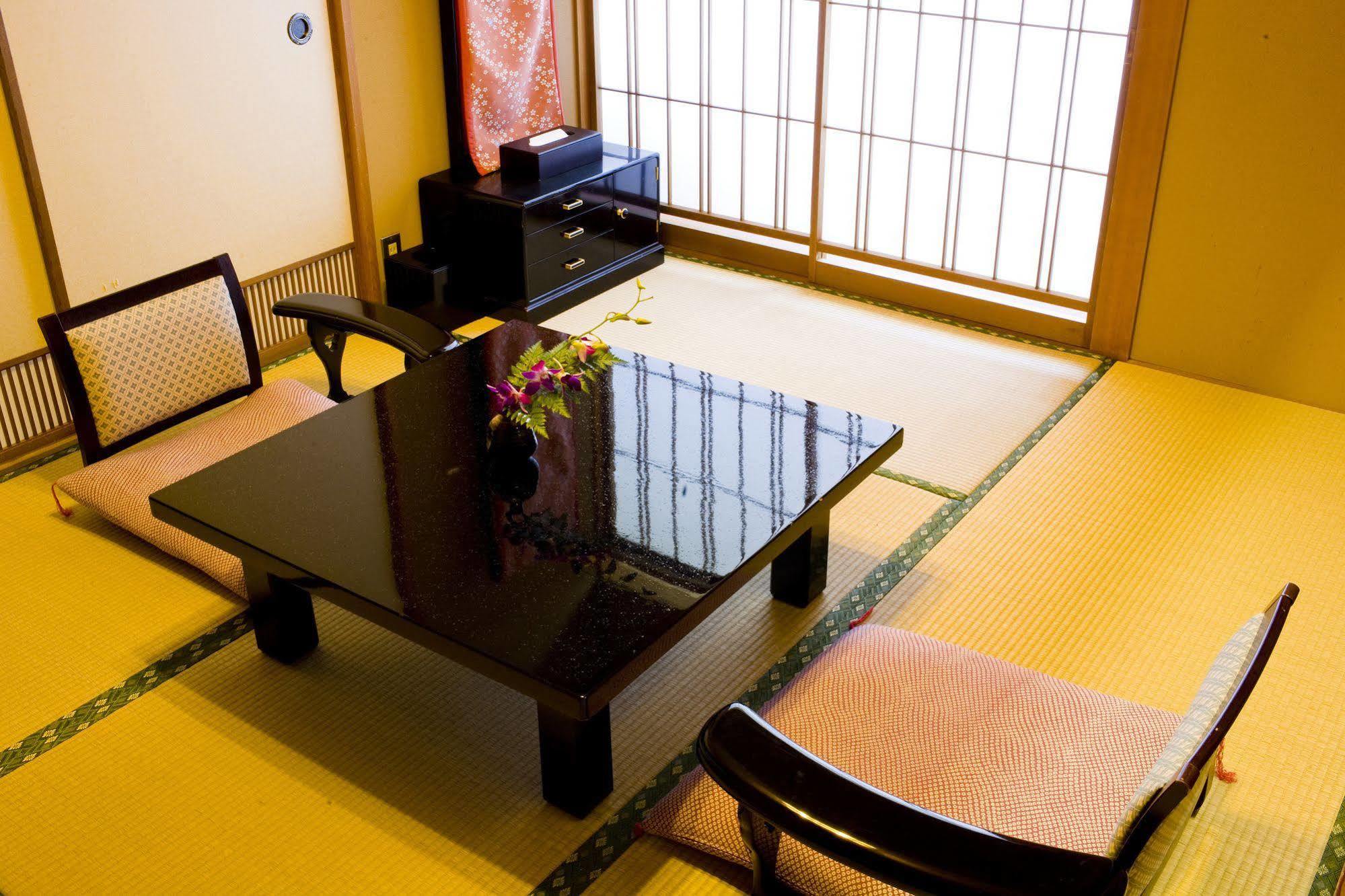 Higaki Hotel Gamagori Exterior photo